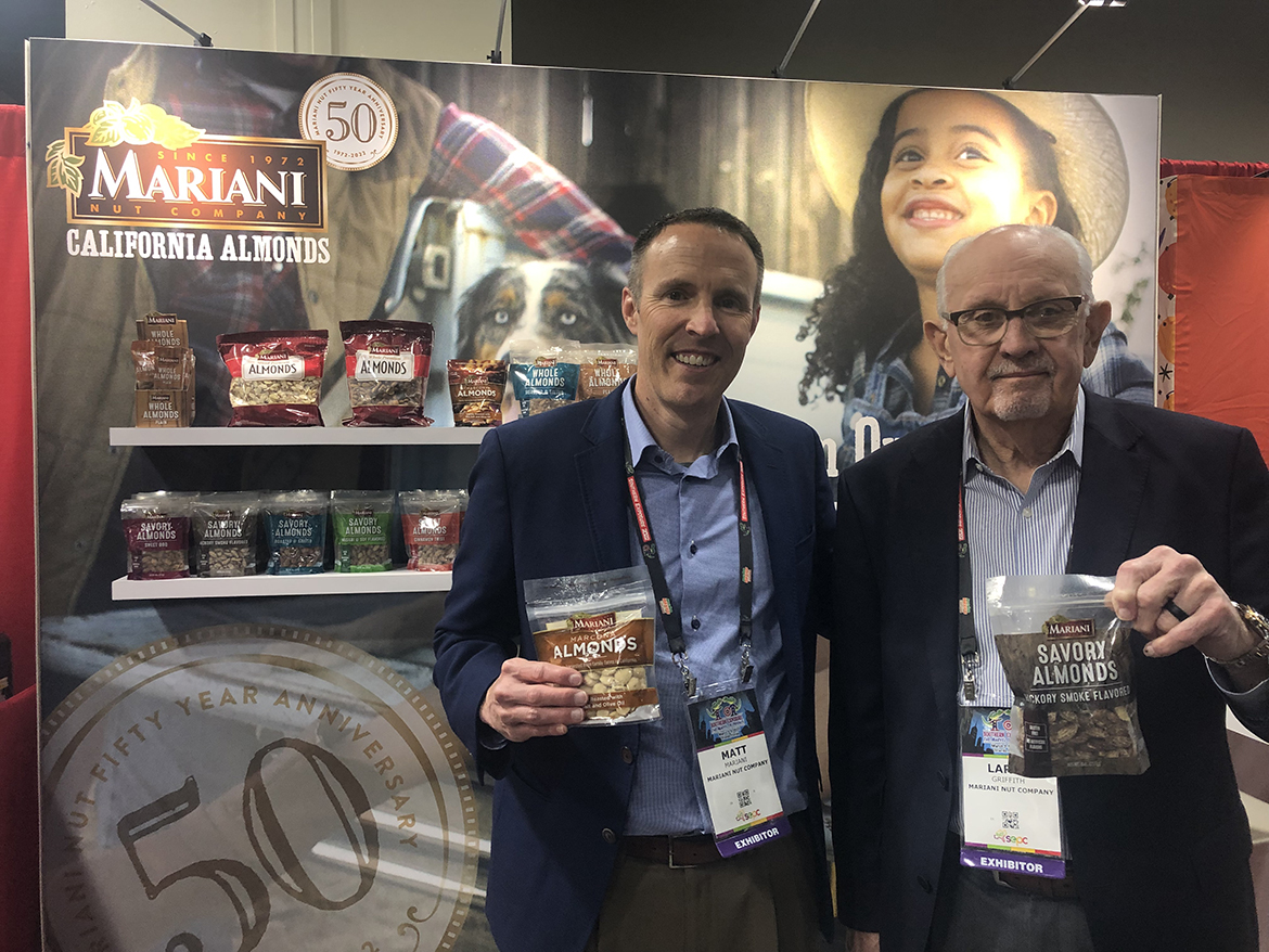  Mariani Nut Company’s Matt Mariani showed off the company’s lightly roasted Marcona Almonds with sea salt and olive oil — Mariani’s “fastest growing item,” he said. Mariani’s Larry Griffith spotlighted the company’s Hickory Smoke Flavored Savory Almonds.
