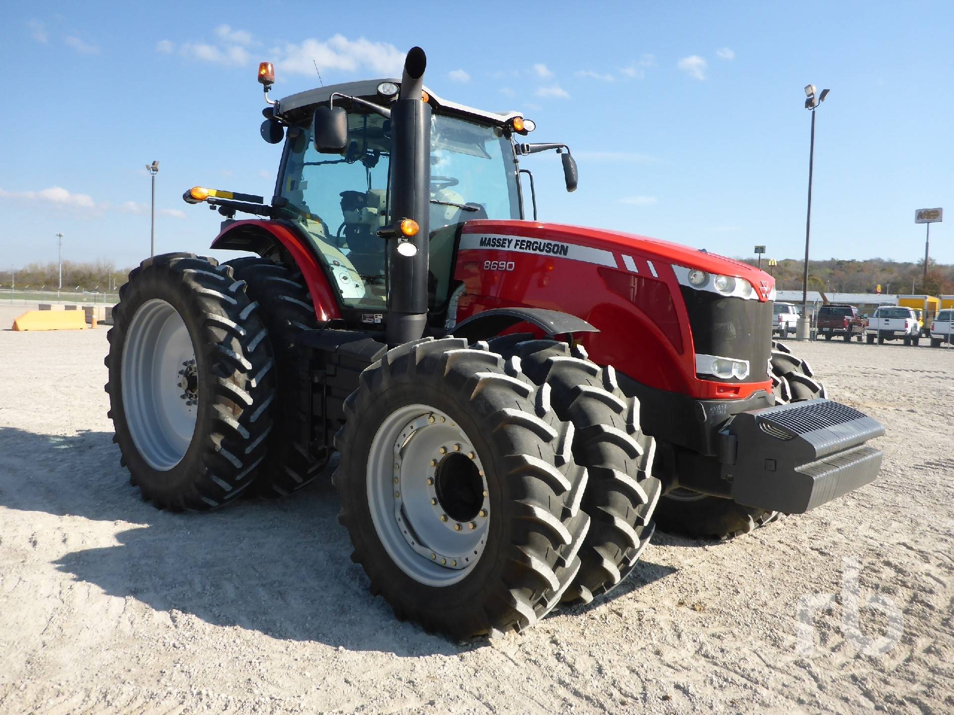 Pete's Pick of the Week: 2012 Massey Ferguson 8690 Tractor | AgWeb