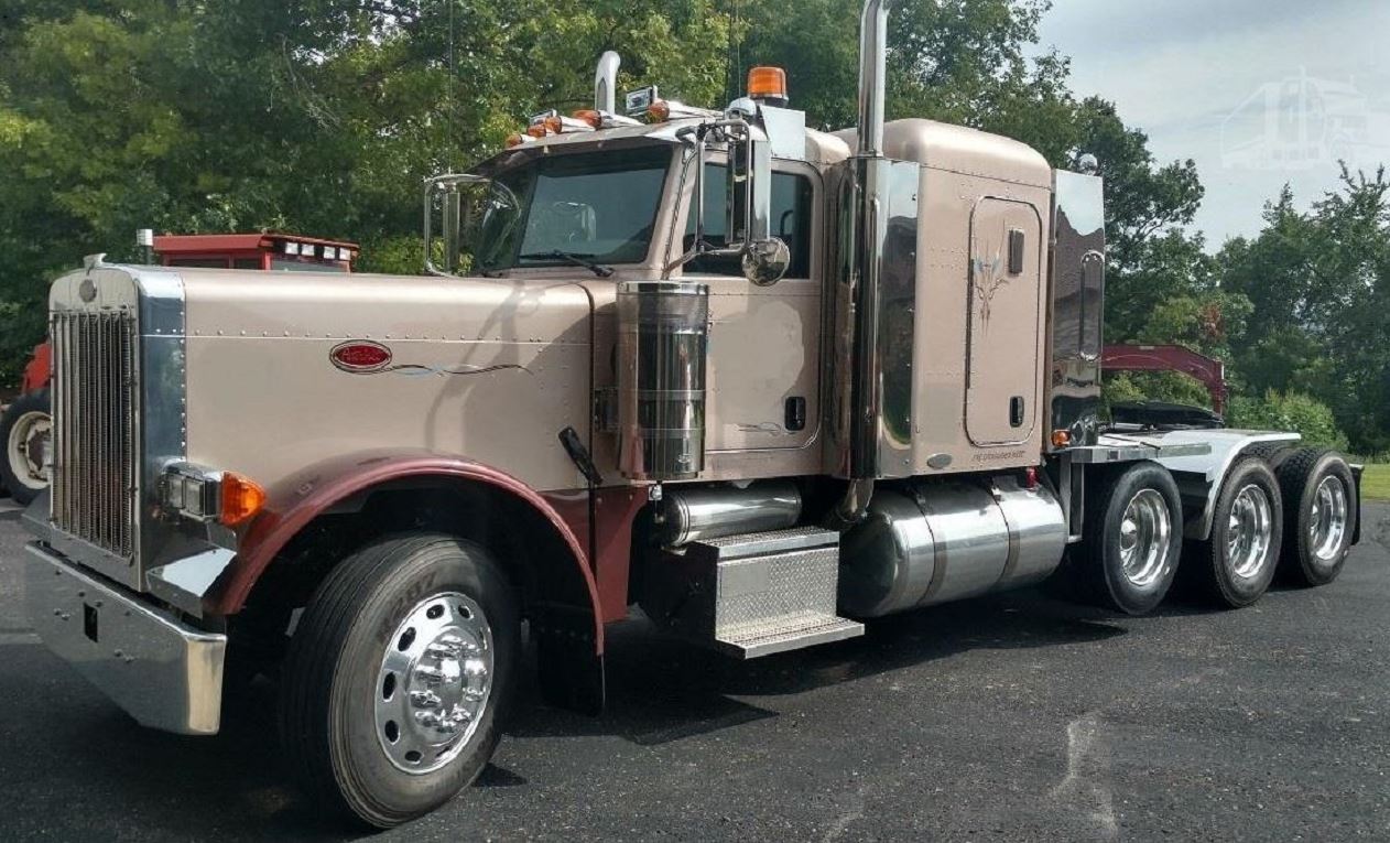 2007 Peterbilt 379 For Sale with Only 2444 Miles.