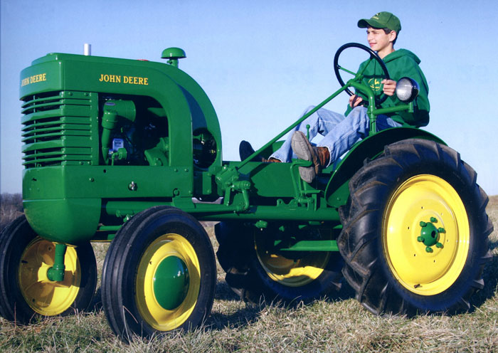 1944 John Deere Model L: The First John Deere Utility Tractor | AgWeb