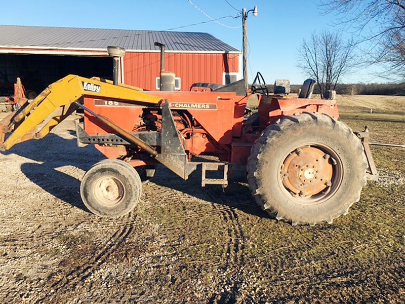 Record Price On Allis Chalmers 7010 Tractor Yesterday