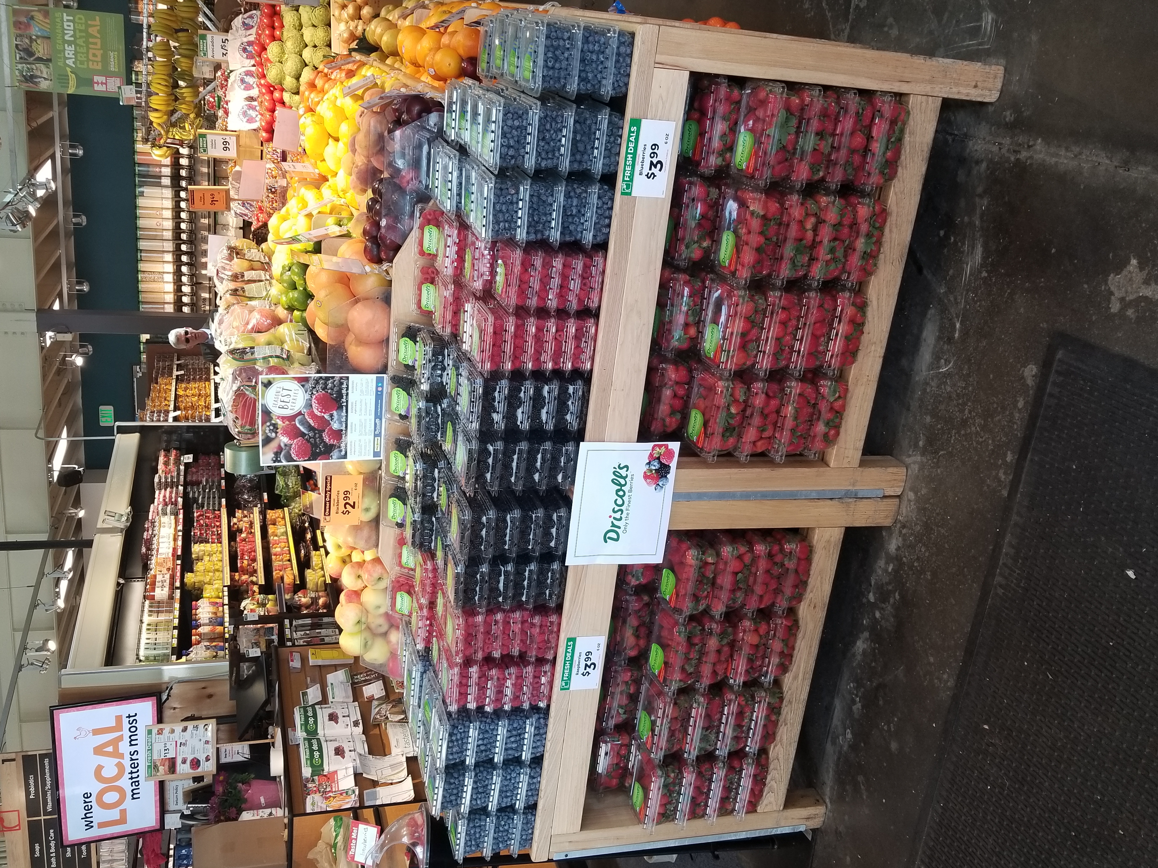 Tips For Better Berry Merchandising Produce Market Guide