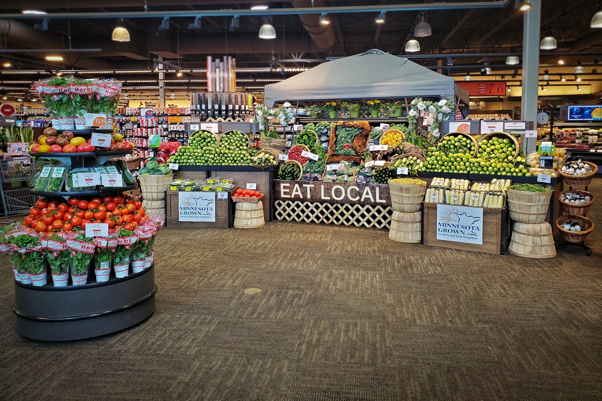 Mike Hanson with Lunds & Byerlys