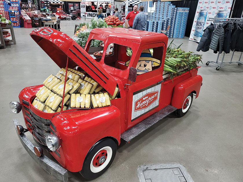 In-store displays at Hy-Vee locations highlight local growers and add retail excitement to the produce department.