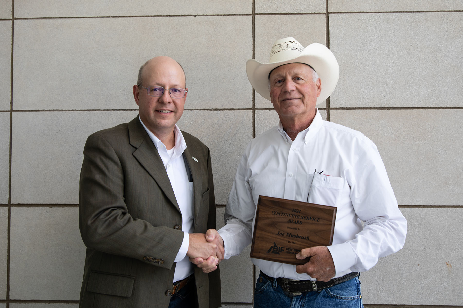 BIF Presents Annual Continuing Service Awards | Drovers