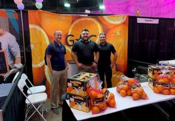 Golden Star Citrus debuts booth at first annual Cocina Sabrosa Trade Expo