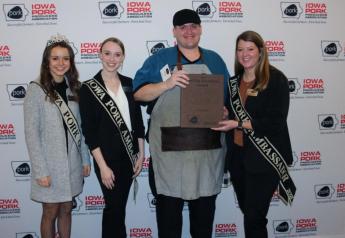 Bellevue Chef Wins Contest that Kicks Off Iowa Pork Congress