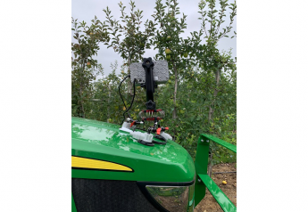 With a bigger crop expected this year, technology aids New York apple grower