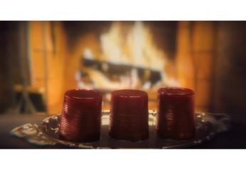 Ocean Spray leans into the holidays with a 10-hour cranberry yule log 