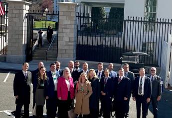 USApple Board at White House to discuss trade, ag labor