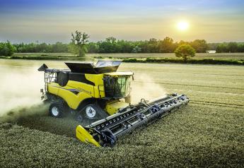 Updated New Holland Signature Styling Ushers In New CR Combines