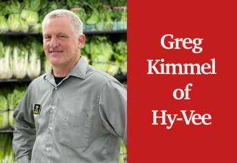 Hy-Vee man in Iowa wins IFPA Retail Produce Manager of the Year Award