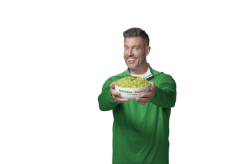 Avocados From Mexico teams up with Jesse Palmer to help football fans host a 'Better Bowl'