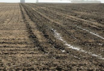 Navigate Swine Winter Manure Application to Maximize Fertility, Protect Water Quality