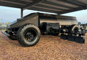 John Deere, GUSS Automation add electric option for orchard sprayer