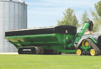 Unverferth Unveils 2,500 Bushel Brent Avalanche Grain Cart 