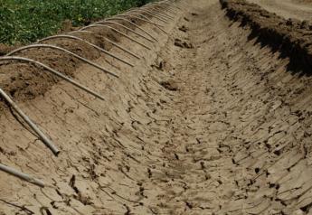 Drought-in-California-field
