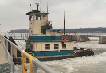 Mississippi-River-barge-2014
