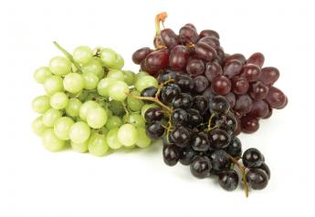 Fresh Farms offering early Mexican grapes