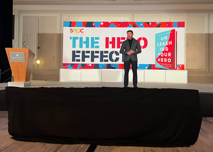 'The Hero Effect' author speaks to SEPC crowd about what sets heroes apart