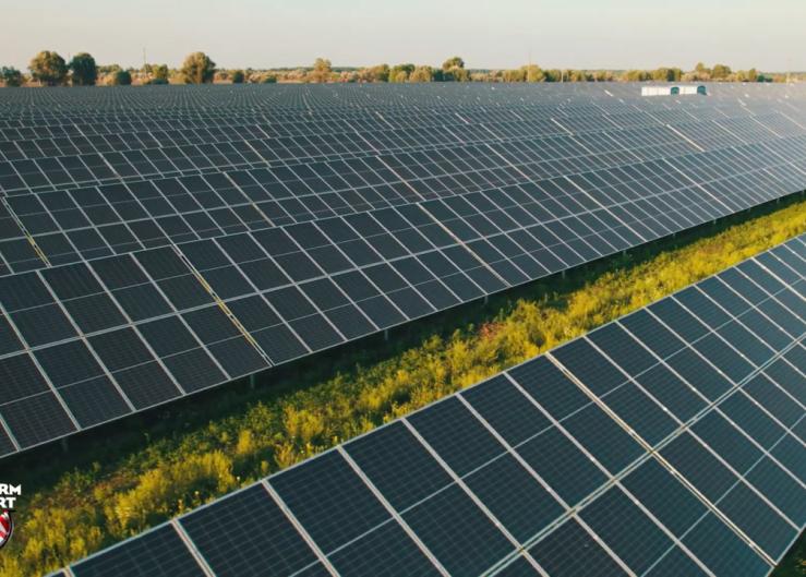 $4,500 Per Acre Plus a Signing Bonus? What Solar Companies Are Now Offering Farmers To Lease Their Ground