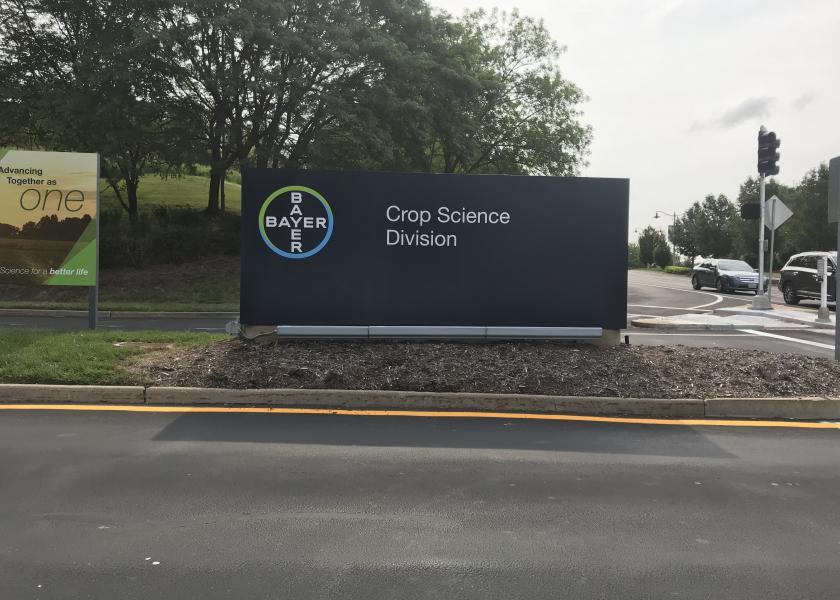 Applegate and Williams are strong leaders with records of successfully guiding teams through change and
transformation, said Brett Begemann, Chief Operating Officer, Bayer Crop Science.