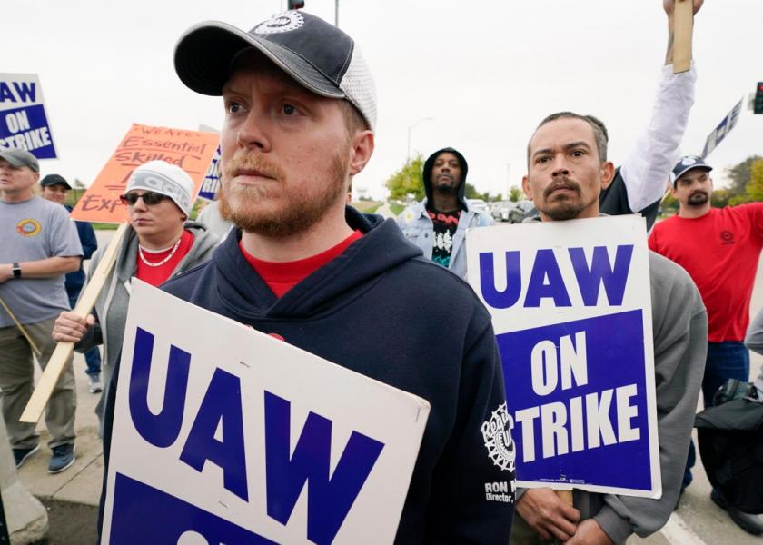   Deere & Co. and the United Auto Workers (UAW) union reached a third tentative agreement on a contract in the latest bid to end a strike at the agricultural and construction equipment maker that started Oct. 14.