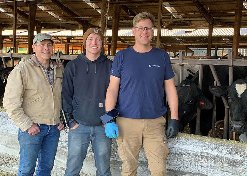 Understandably with so many miles separating Fir Ridge Holstein’s two Oregon dairies, it can be a struggle to transfer data from one site to the other, but BoviSync’s cloud-based platform allowed the Ruby family to overcome that challenge. 