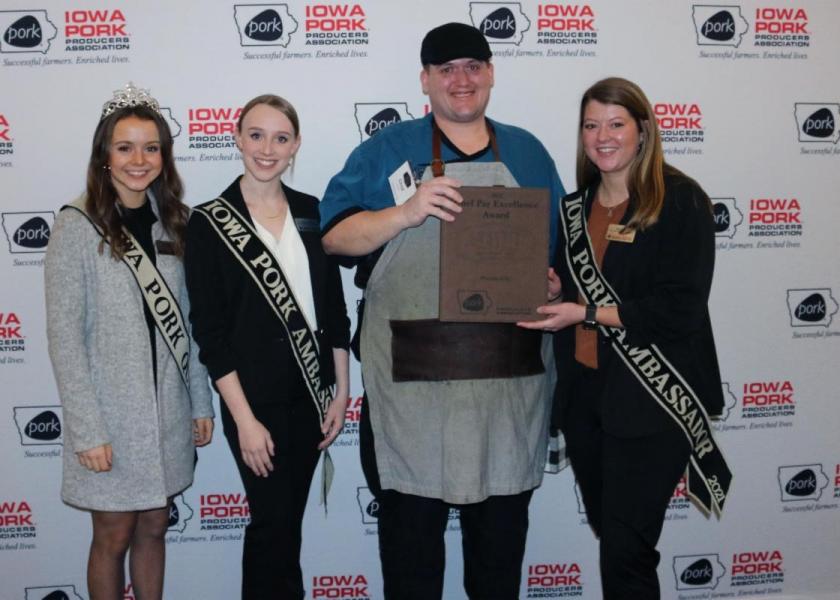 Pictured above, Chef Chad Myers receives his first-place award from members of the 2021 Iowa Pork Youth Leadership Team, including, from left, Iowa Pork Queen Leah Marek and Youth Ambassadors Reagan Gibson and Paige Dagel.