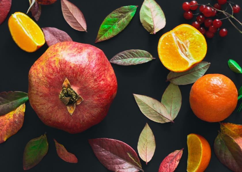 In California, September’s arrival signals a transition from stone fruits and summer berries to autumn favorites such as pomegranates, citrus, table grapes and more.