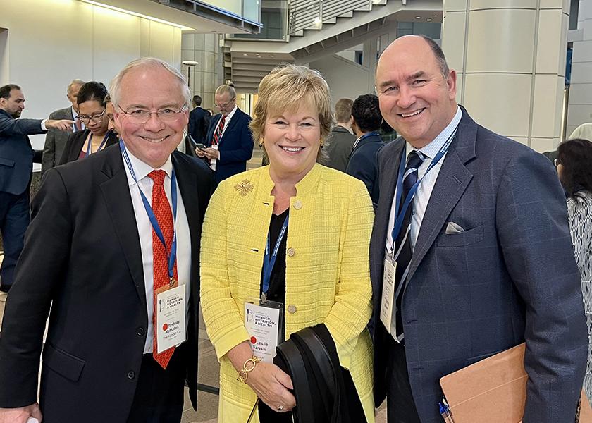 FMI President and CEO Leslie Sarasin at the White House Conference. She is joined by Kroger CEO Rodney McMullen (left) and Hy-Vee Chairman Randy Edeker (right).