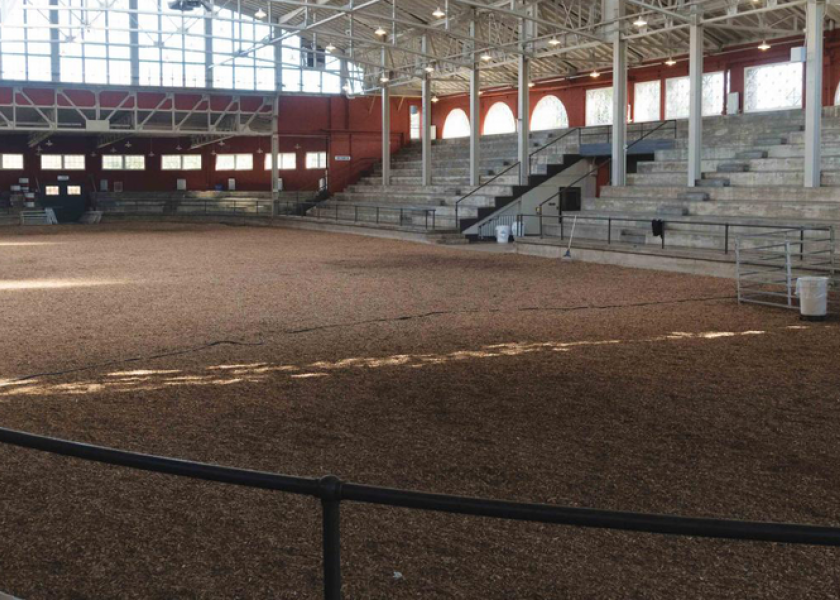 Honoring the 49-year career of the beef production professor and livestock judging icon, the University of Illinois Urbana-Champaign will dedicate the “Dr. Doug Parrett Memorial Arena” in the historic Stock Pavilion.