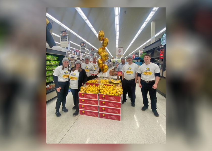 Retailers across the country recently celebrated National Opal Apple Day with promotions and special displays to drive sales.
