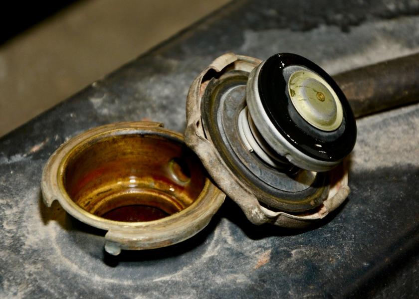 A radiator cap that holds too much pressure can damage the cooling system. A radiator cap that doesn’t maintain its specified pressure can lead to mysterious problems with overheating and coolant loss.