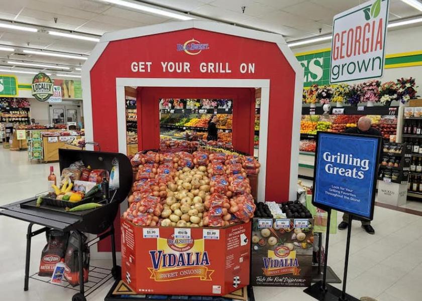 Retailers can capture more Vidalia onion sales by merchandising the sweet onions with other complementary items such as peppers, mushrooms, avocados, tomatoes and summer squash.