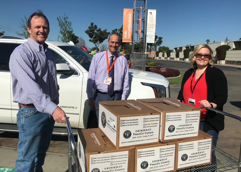 Grimmway donates truckloads of carrots during pandemic