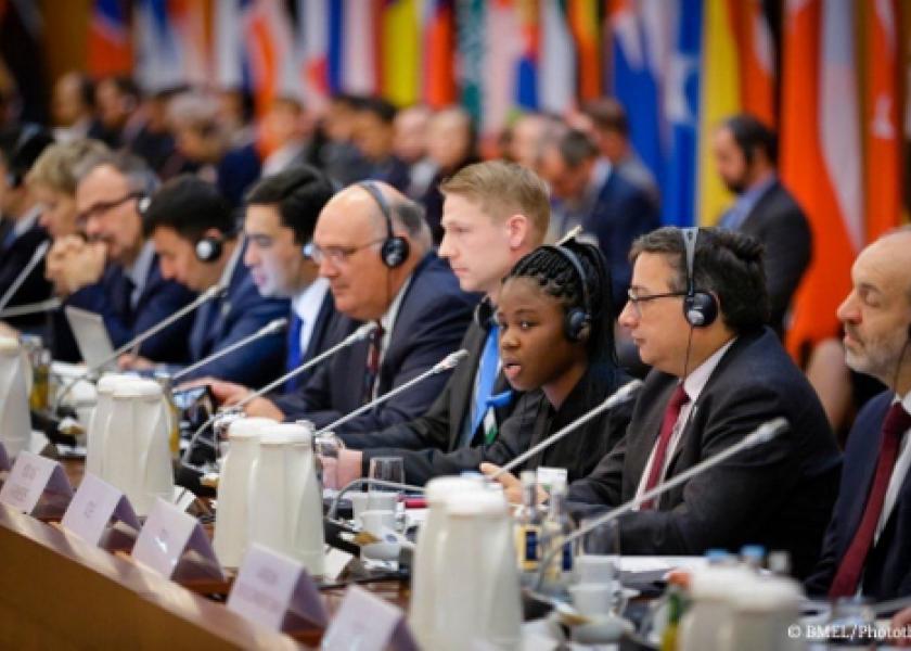 Dr Jean-Philippe Dop, OIE Deputy Director General, at the Berlin Agriculture Ministers´ Conference 2019
(2nd person from the right).