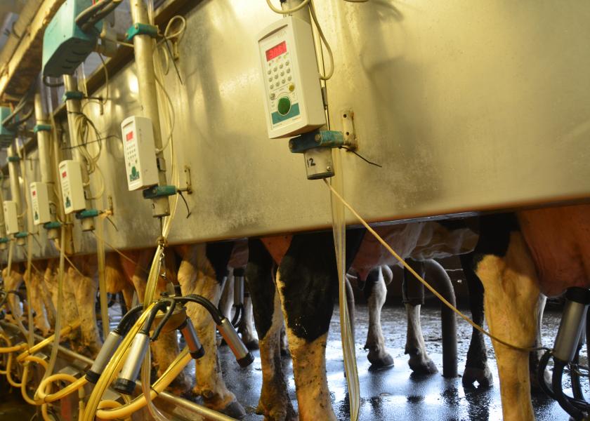 Shorten Milk Hoses to Improve Vacuum Level